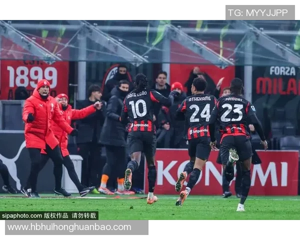 足球球星频遭恶意攻击如何看待网络暴力与舆论对球员形象的影响